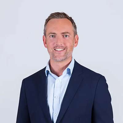 Photo of Peter Hall